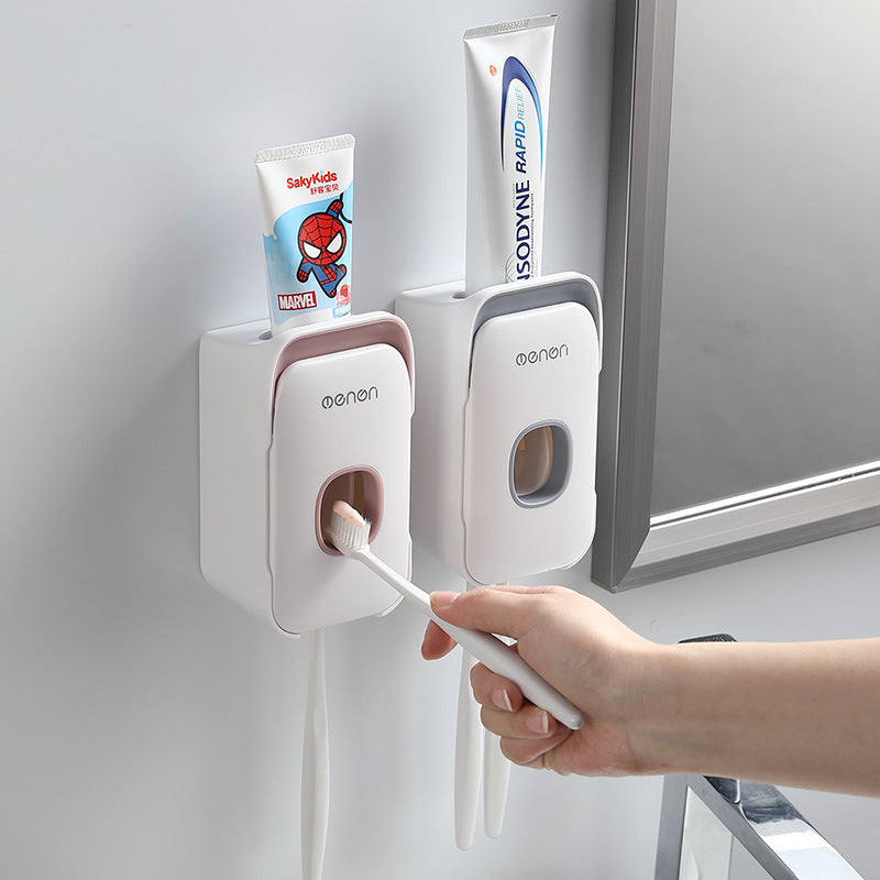 Dispensador automático de pasta de dientes